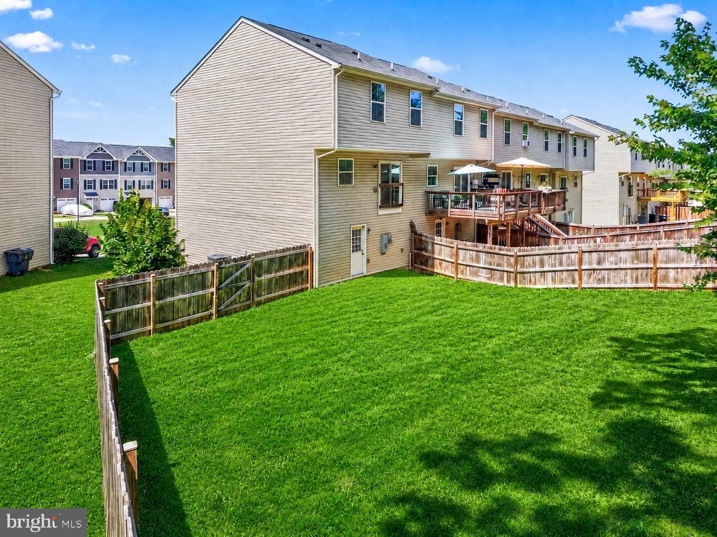 2876 Farzi Circle photo 34