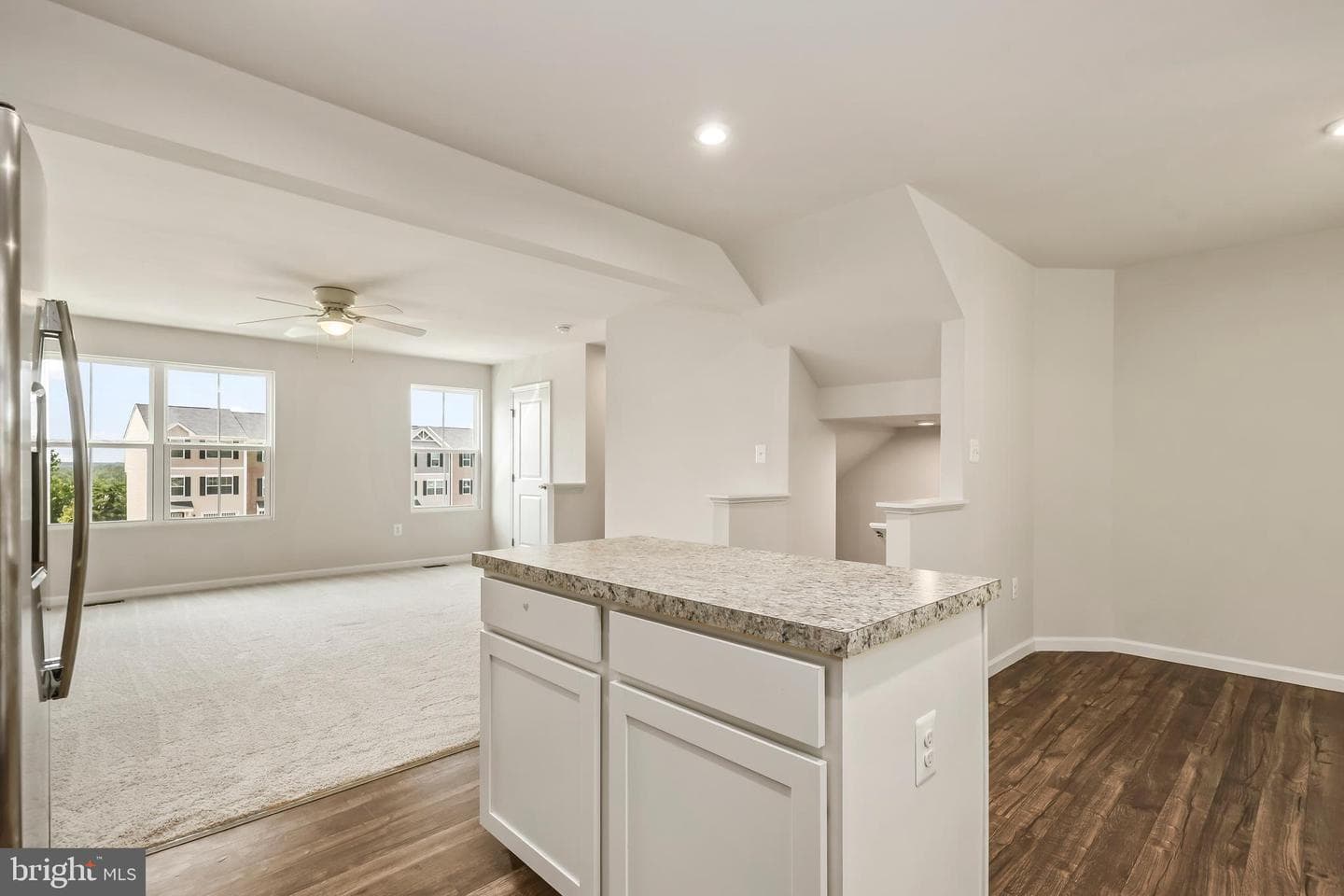 2876 Farzi Circle photo 9