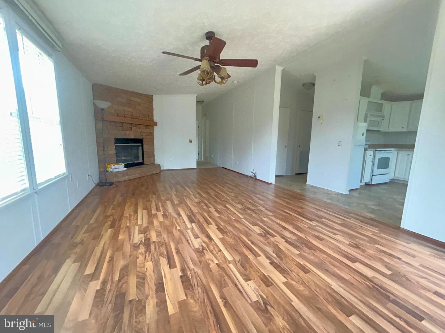 23221 Independence Road photo 52