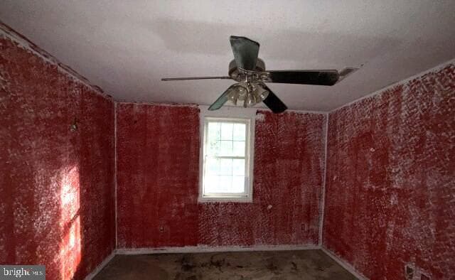 5504 Burr Hill Road photo 11