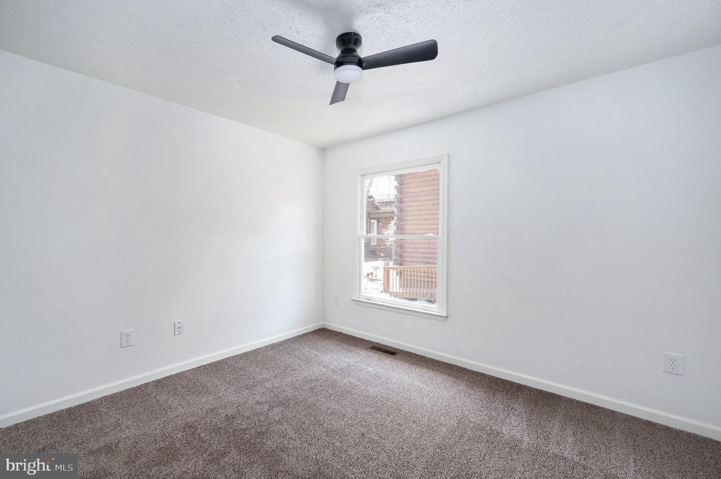119 Larkspur Lane photo 35