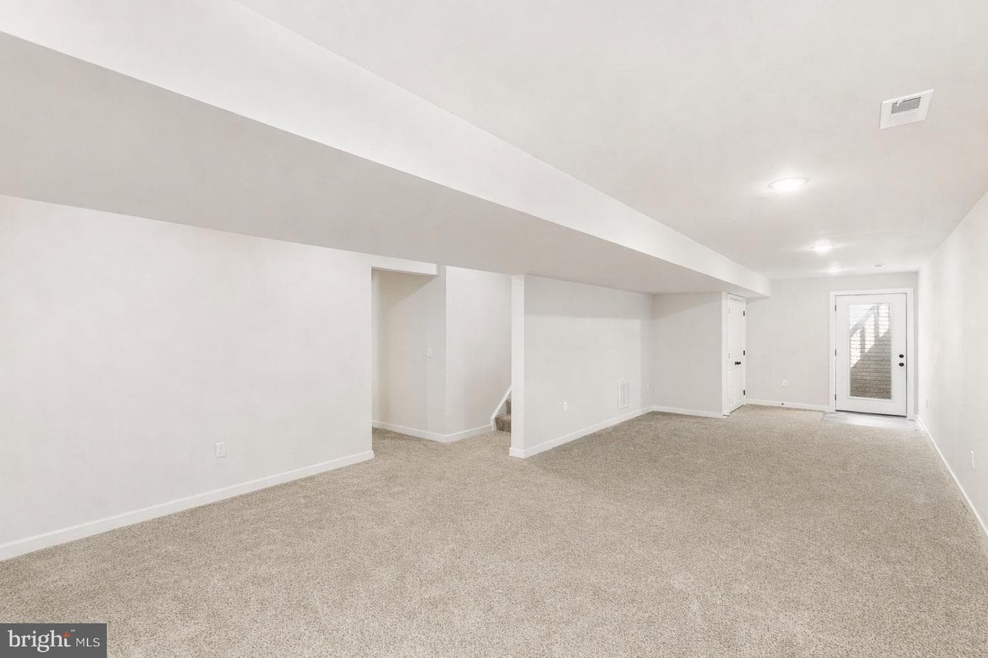 114 Crystal Ct photo 30