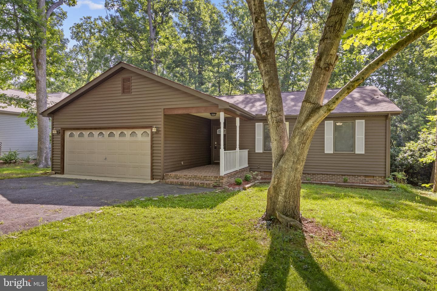 623 Yorktown Boulevard, Locust Grove