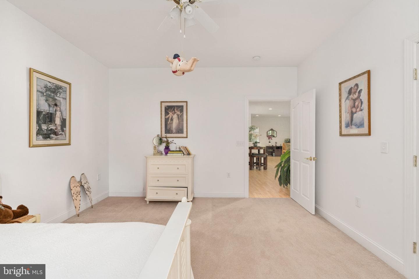 143 Edgemont Circle photo 59