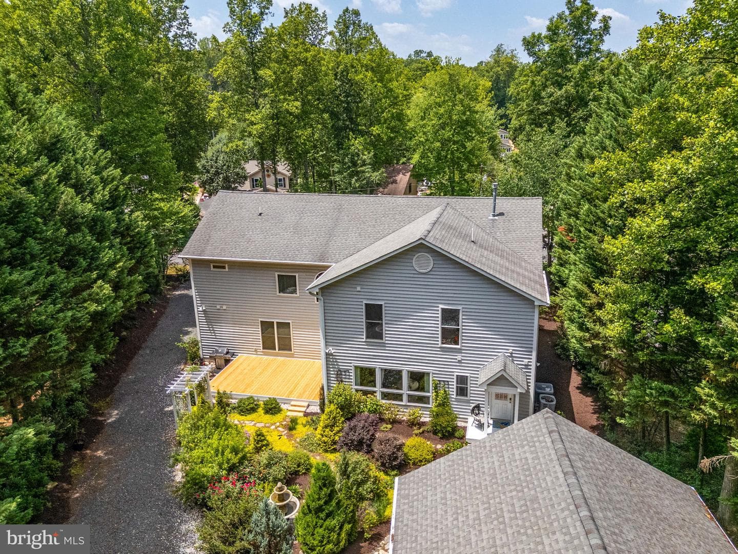 143 Edgemont Circle photo 69