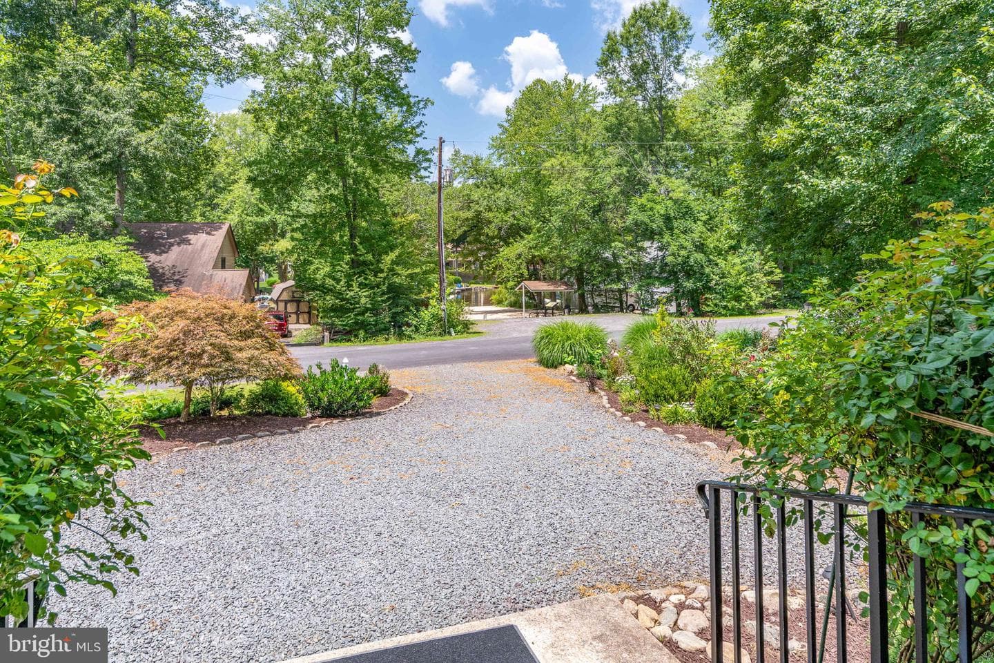 143 Edgemont Circle photo 75