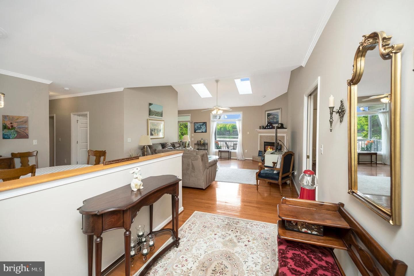 626 Cornwallis Avenue photo 10