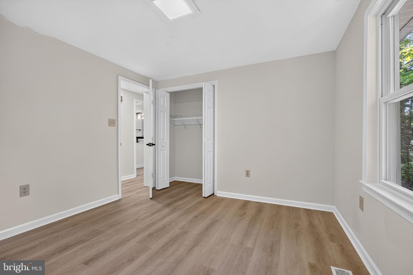 808 Mt Pleasant Drive photo 20