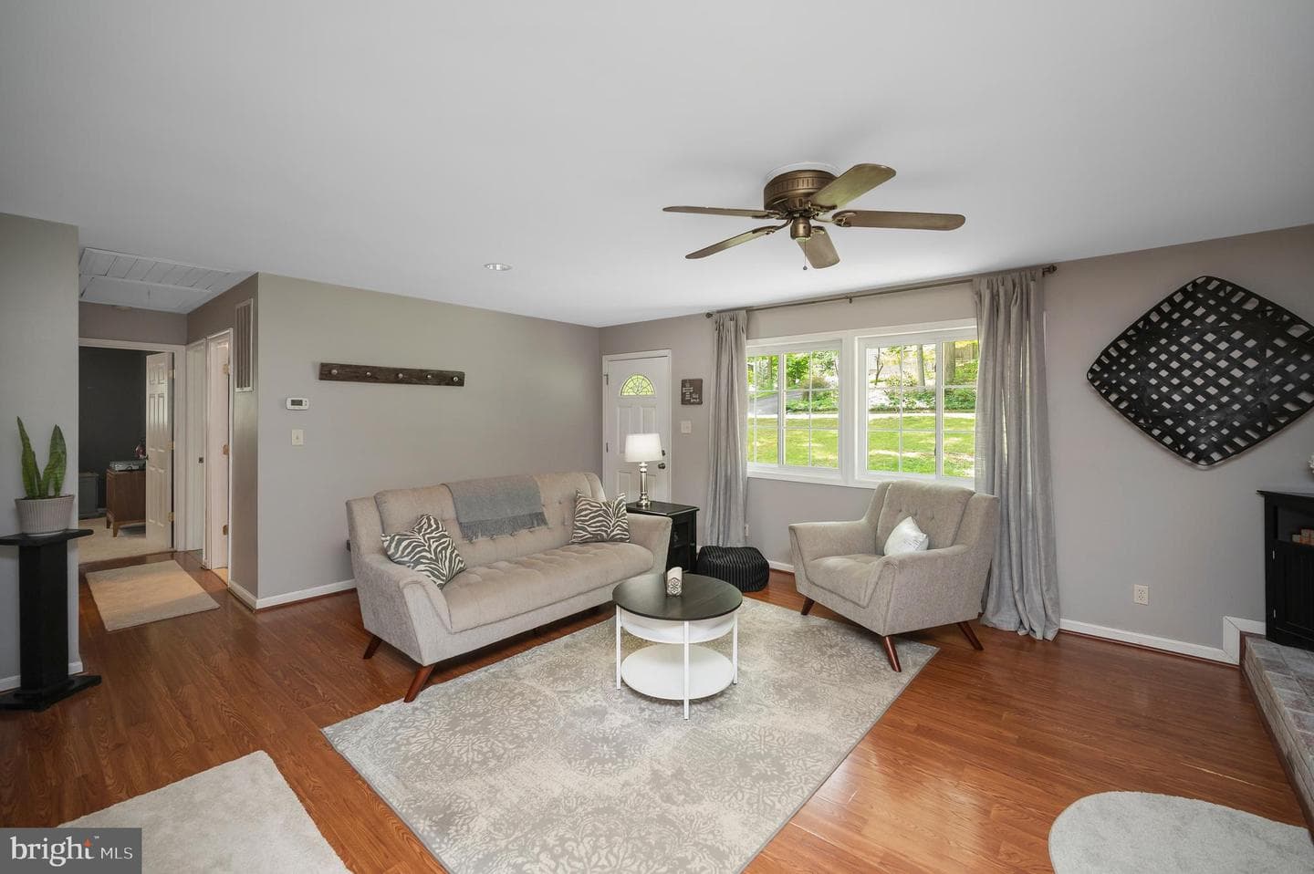 408 Birchside Circle photo 16
