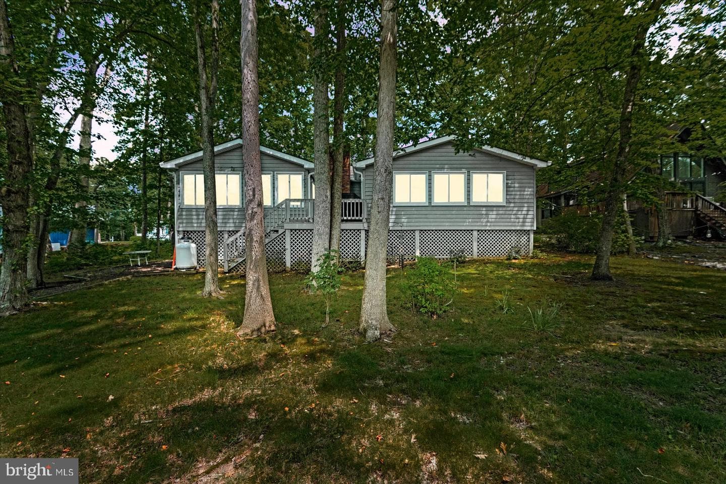 137 Eagle Court photo 35