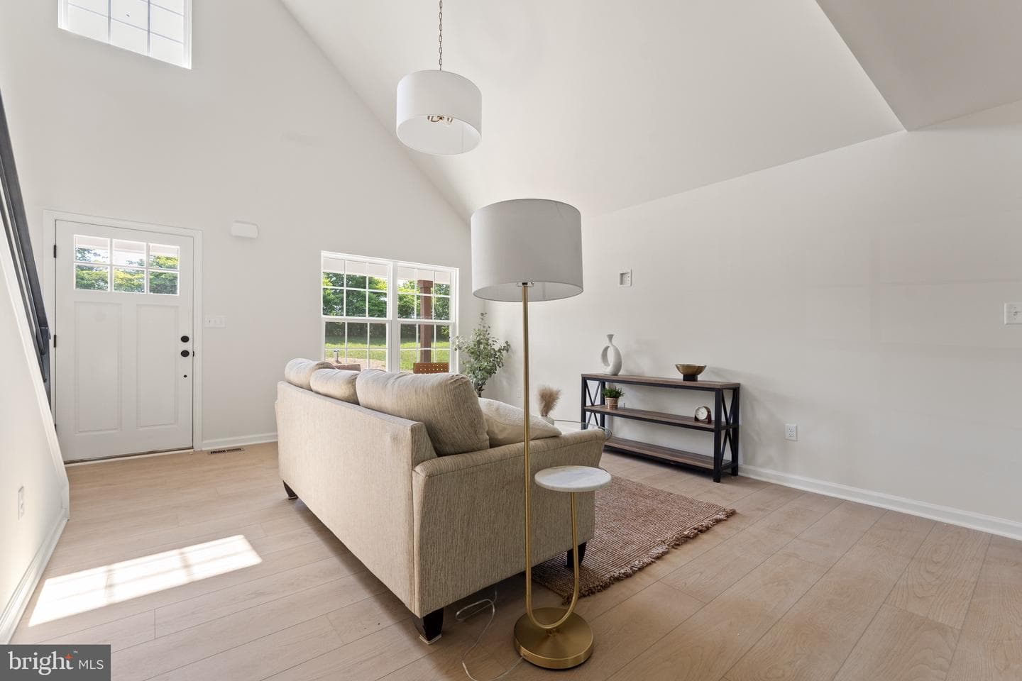 15361 Ridge Road photo 4
