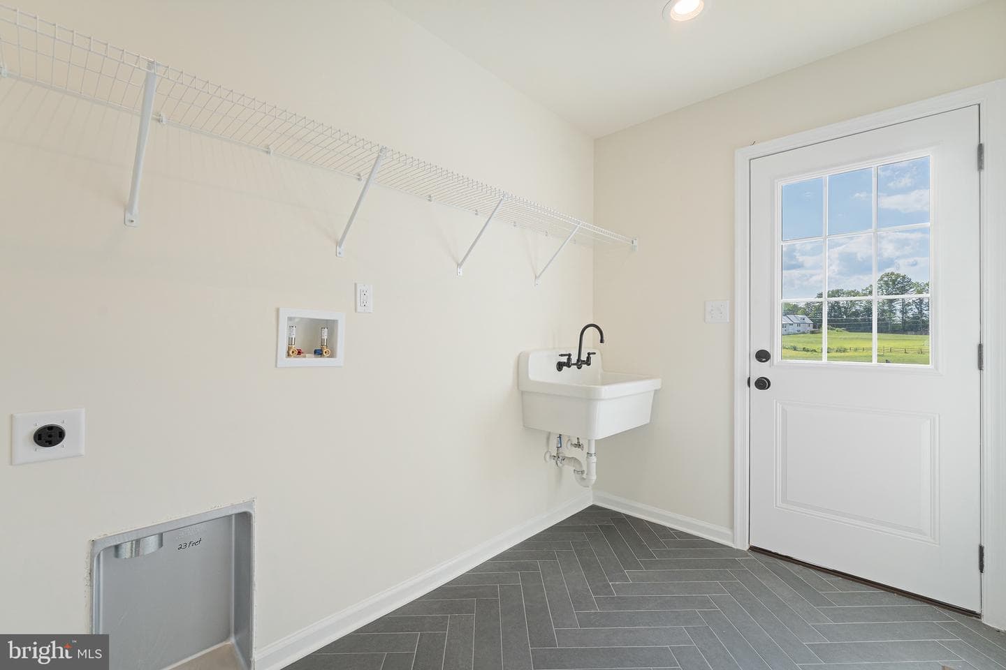 15381 Ridge Road photo 40