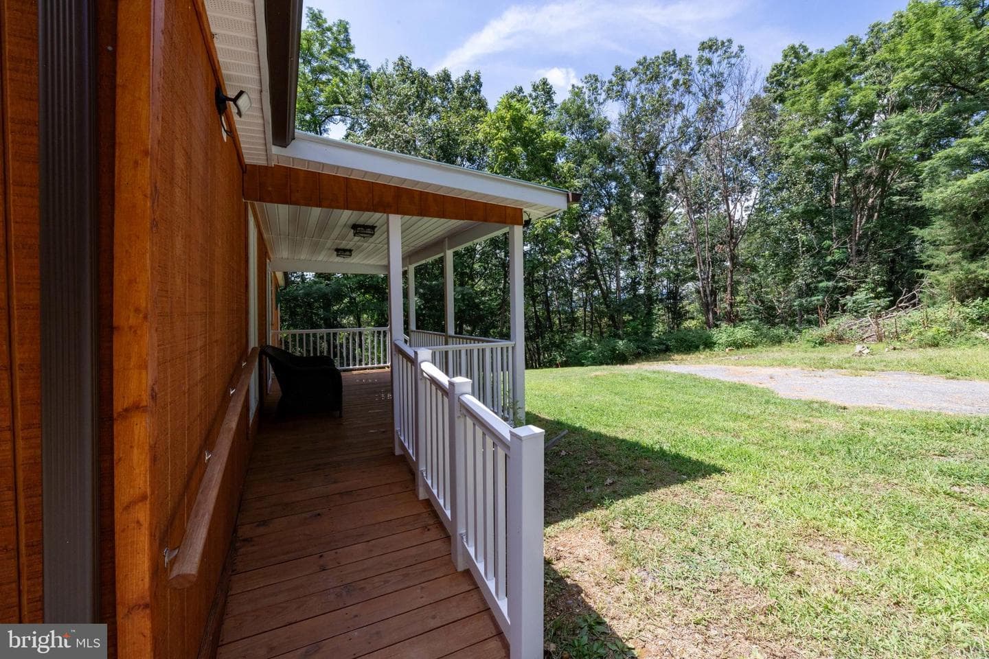114 Americana Road photo 34
