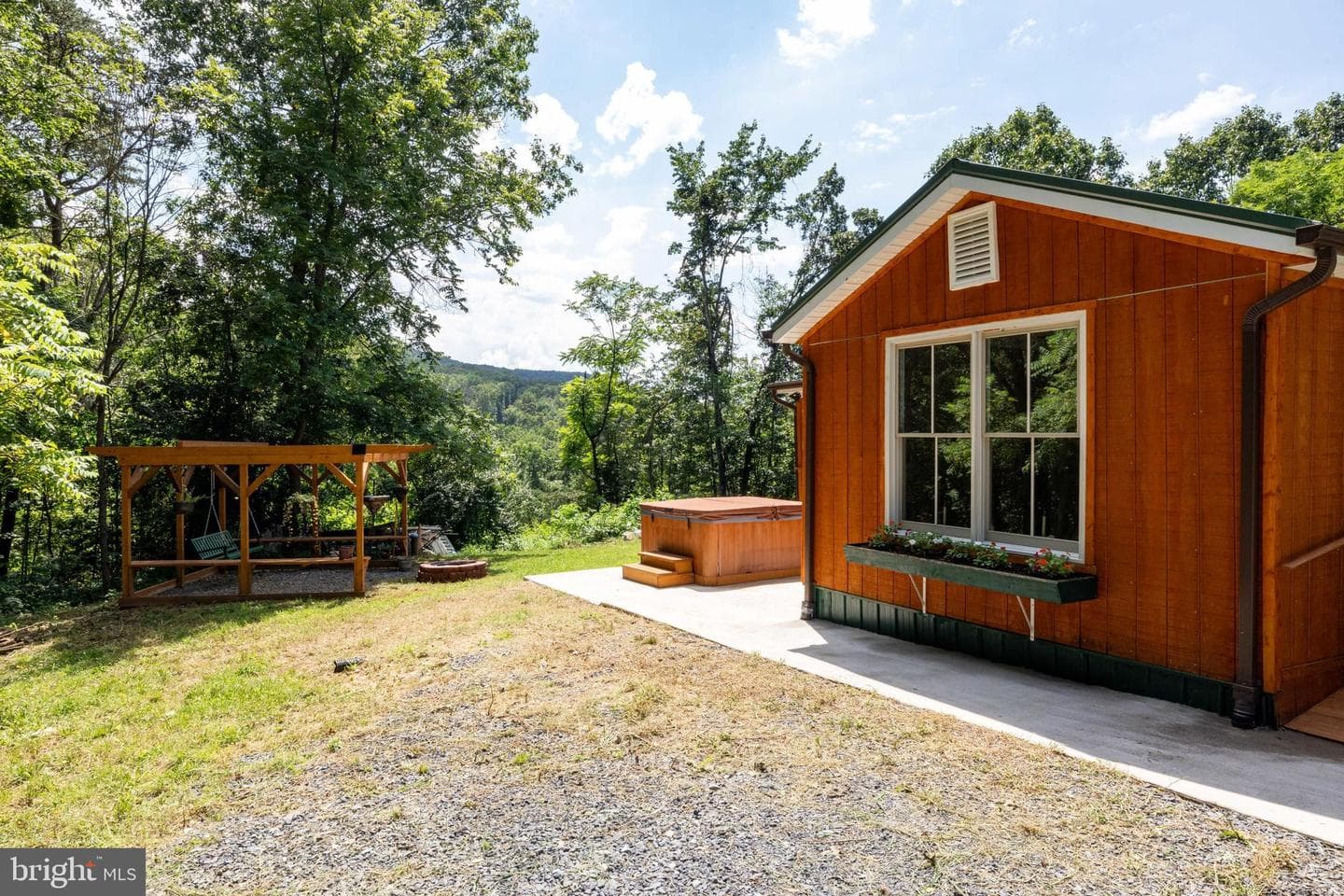 114 Americana Road photo 39