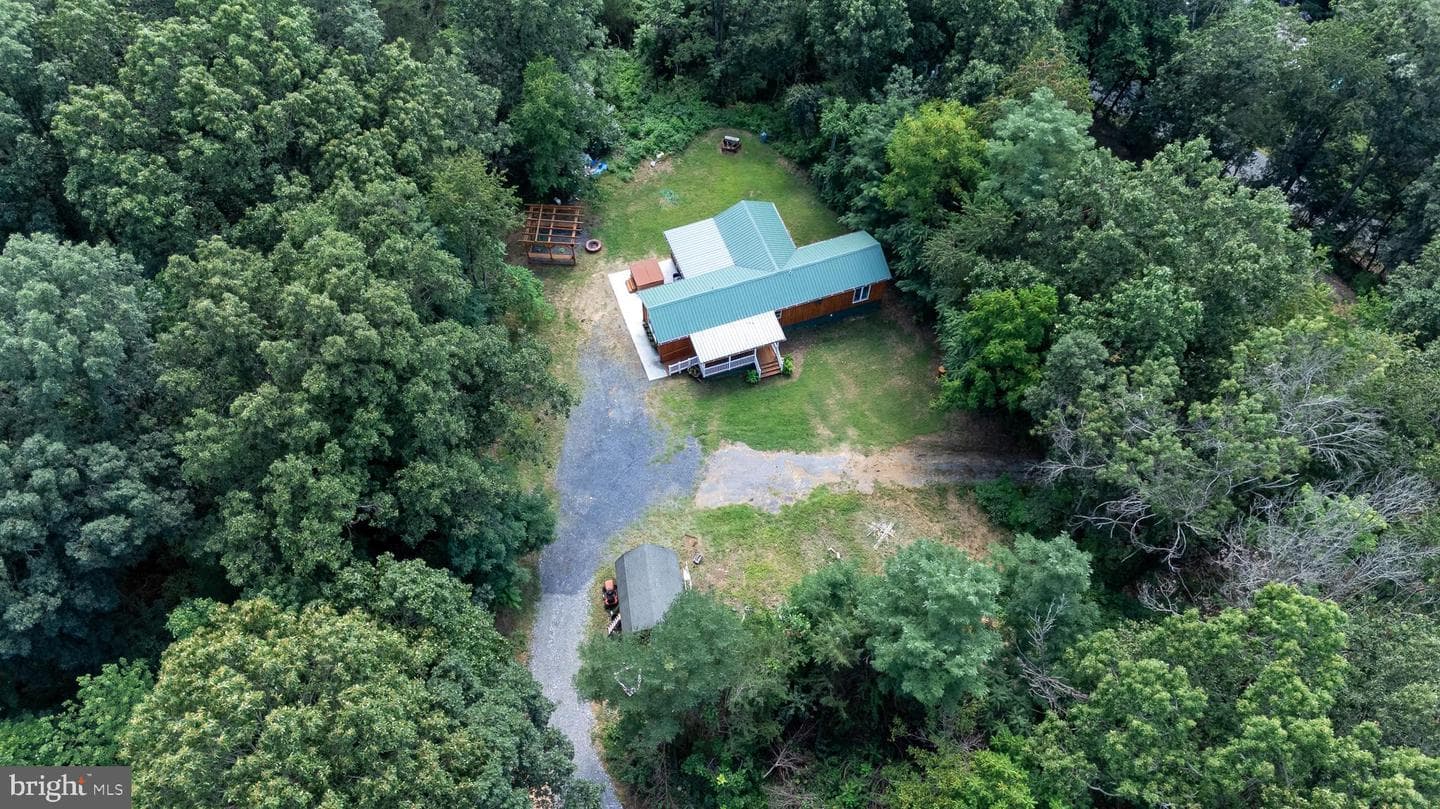 114 Americana Road photo 56