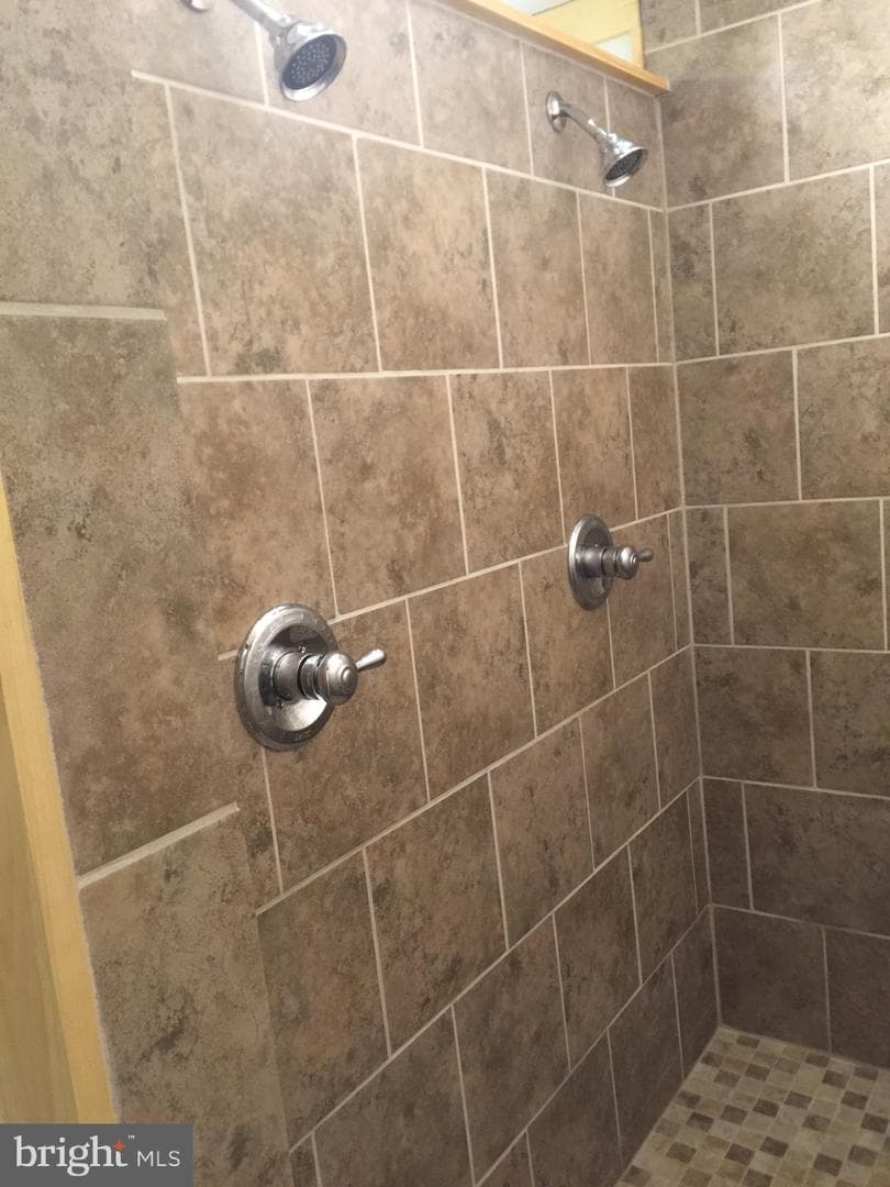 207 Riverview Drive photo 11