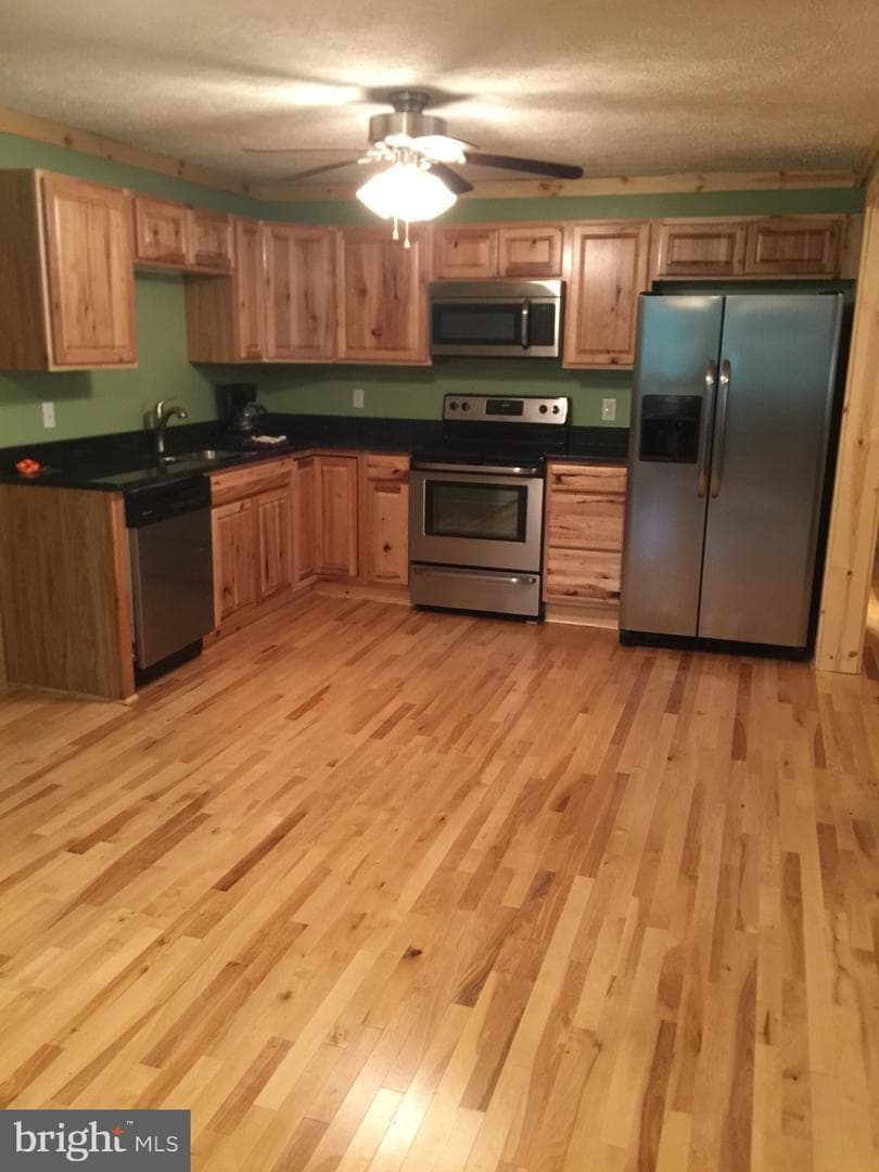 207 Riverview Drive photo 16