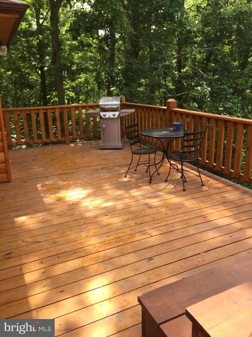 207 Riverview Drive photo 9