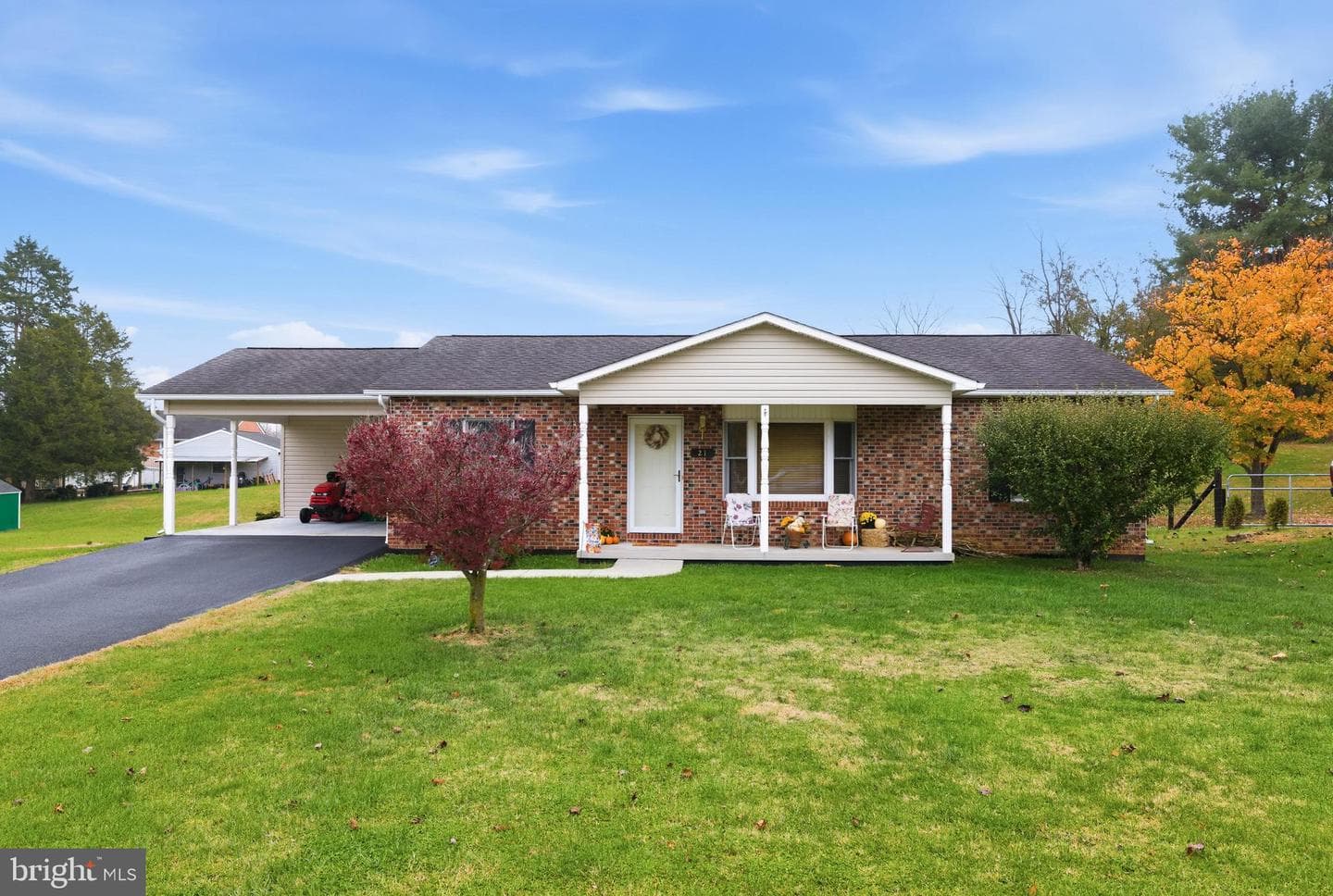 21 Greenfield Road