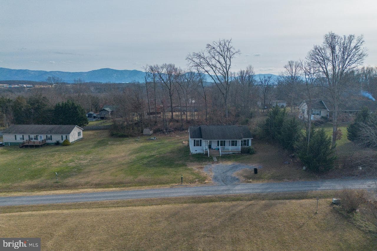 145 Hickory Drive photo 33