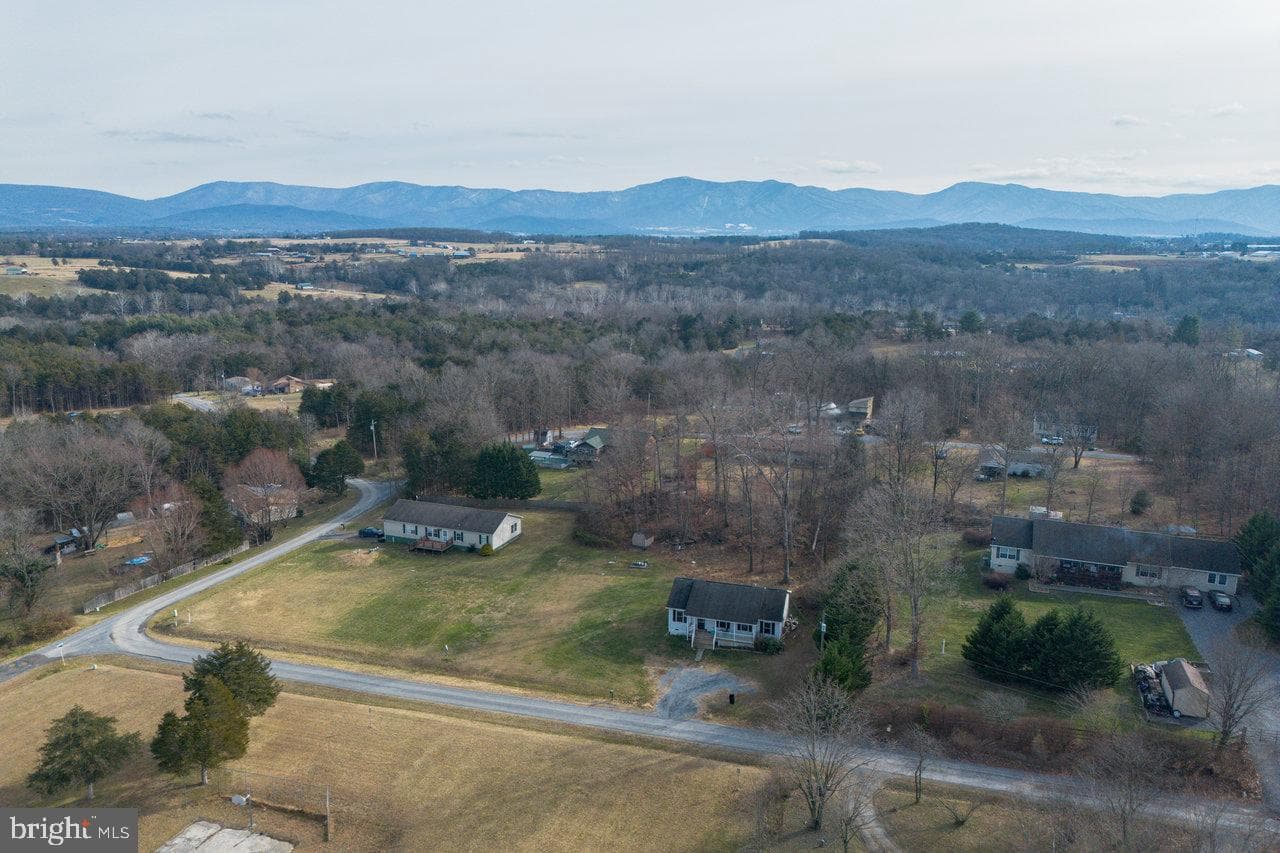 145 Hickory Drive photo 45