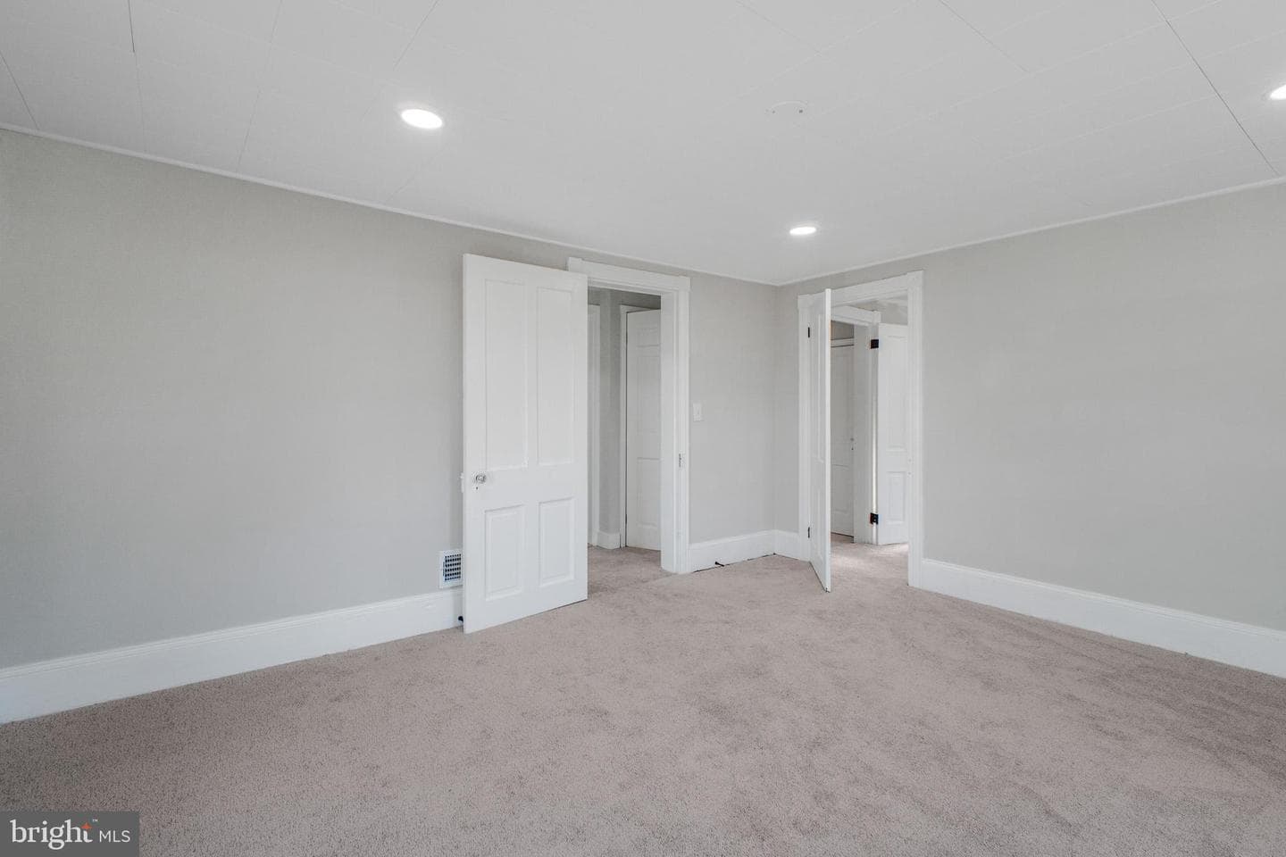 125 High Street photo 16