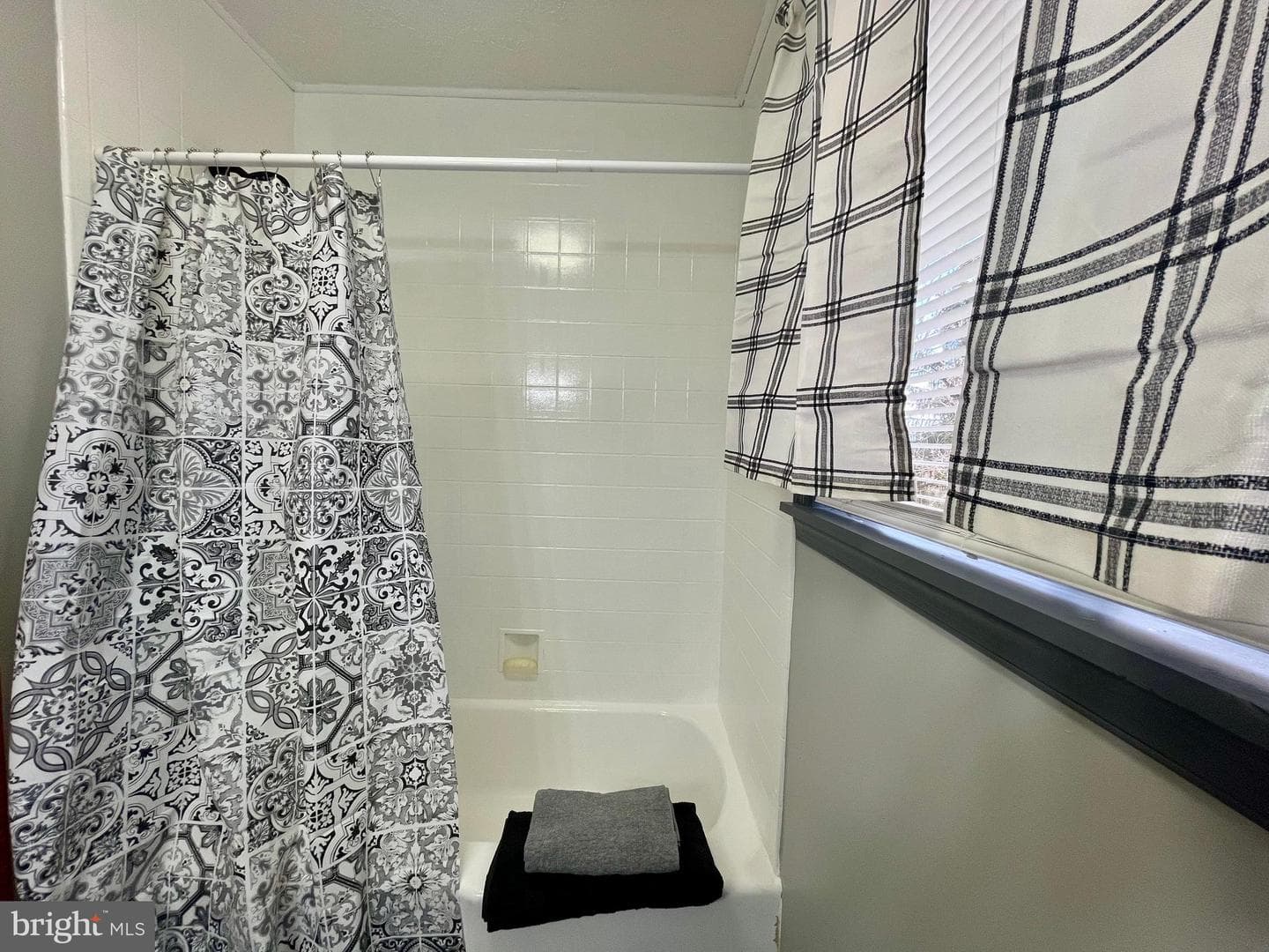 347 Restmore Lane photo 13
