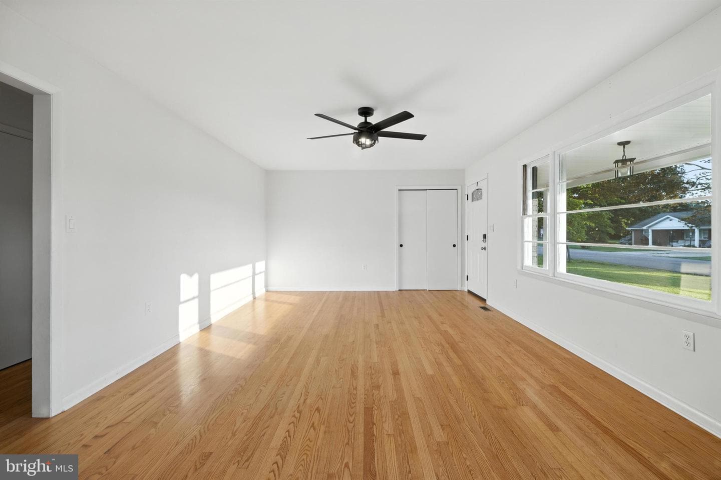 6 Charles Street photo 15