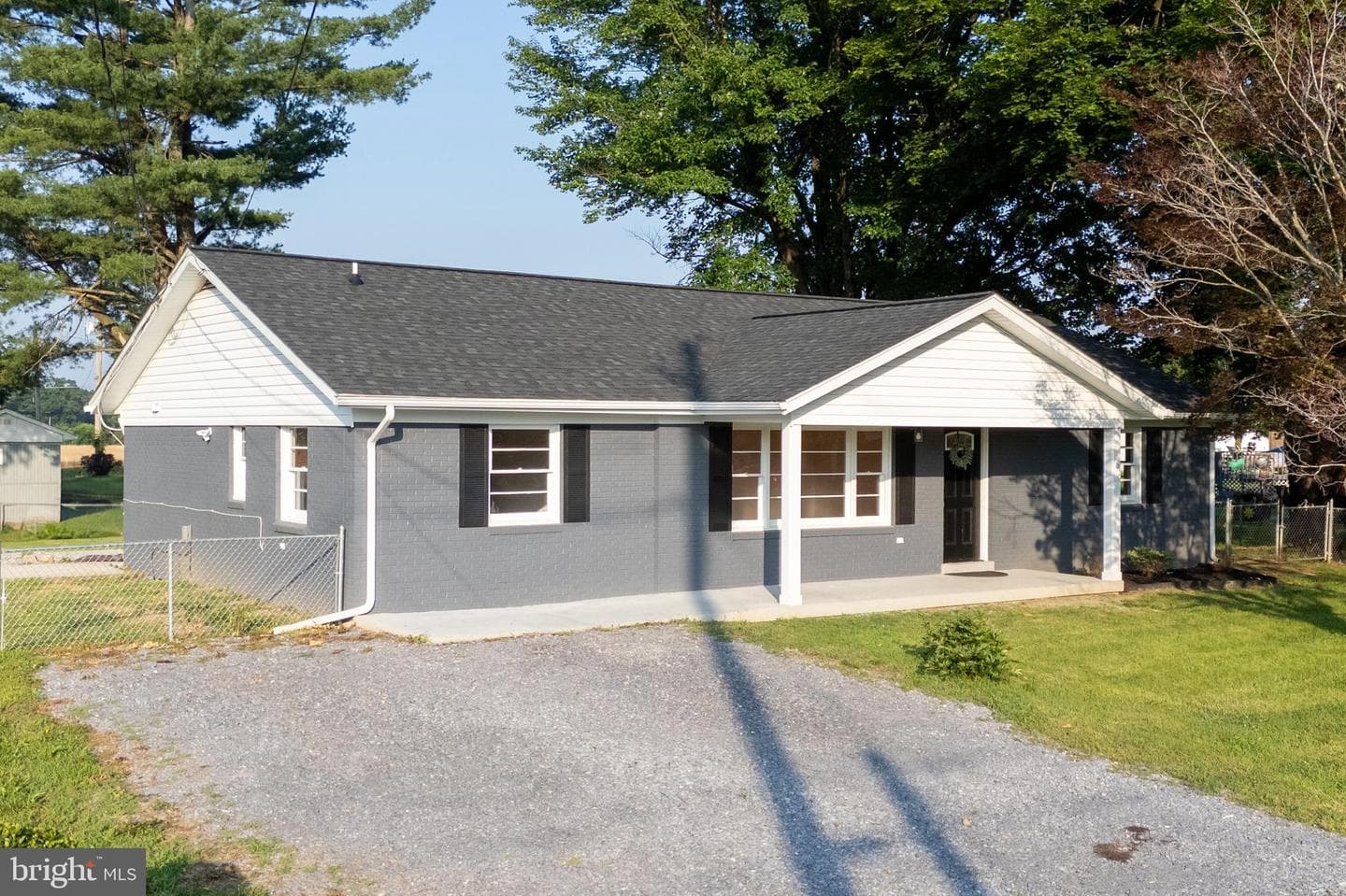 6 Charles Street photo 54