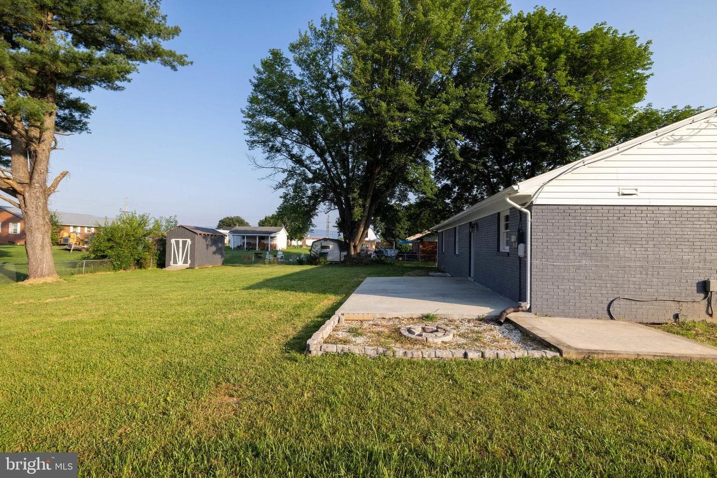 6 Charles Street photo 68