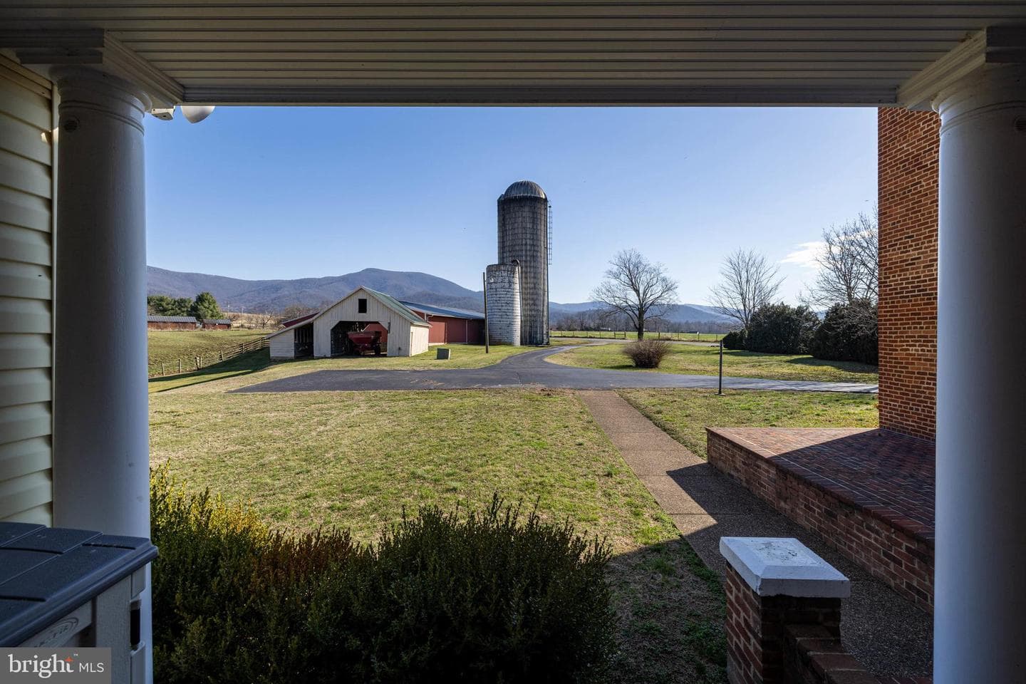 5329 Farmview Road photo 78