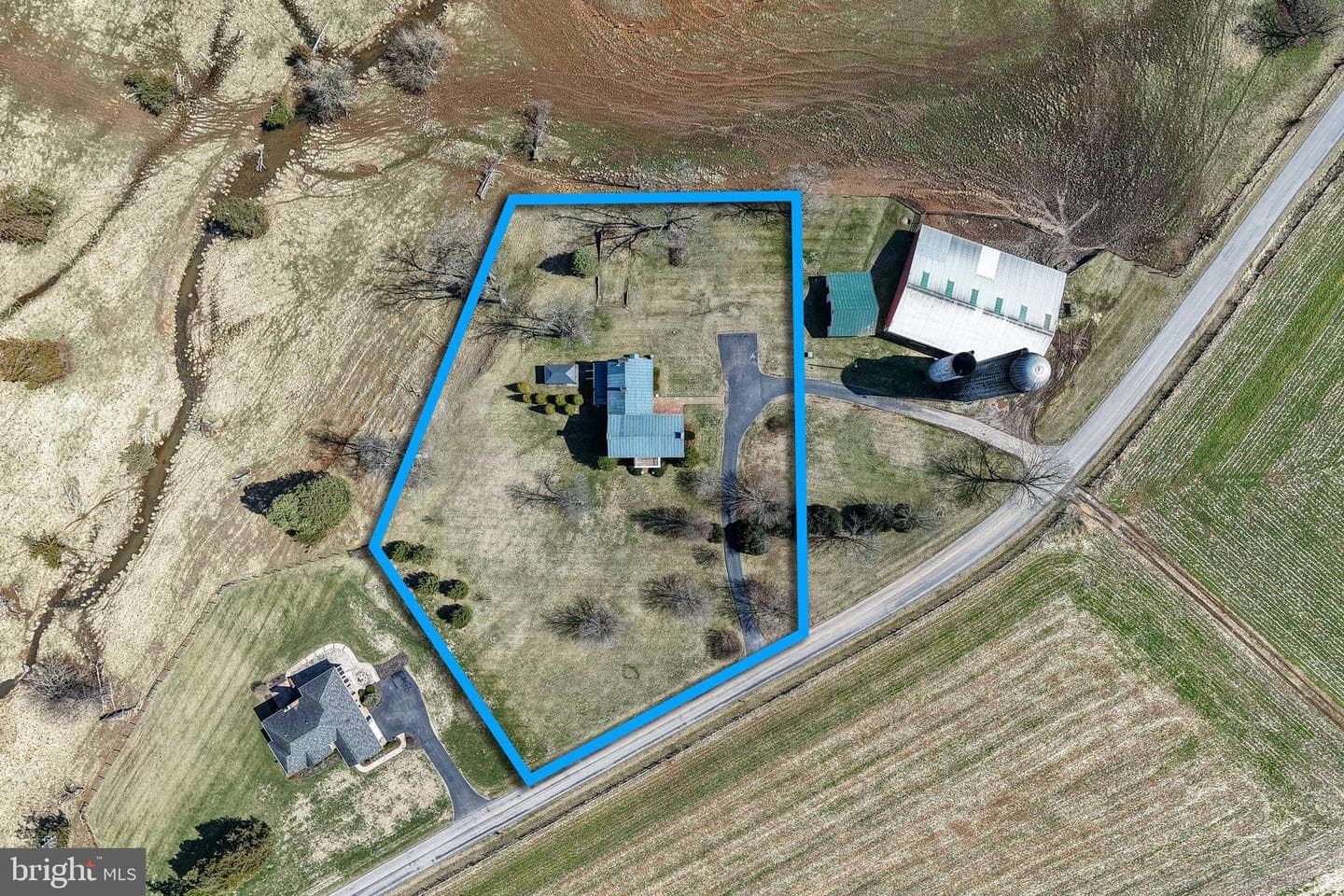 5329 Farmview Road photo 95