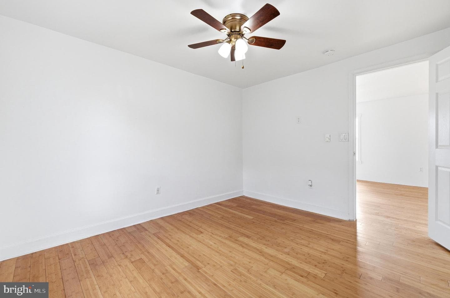 514 Luray Avenue photo 23