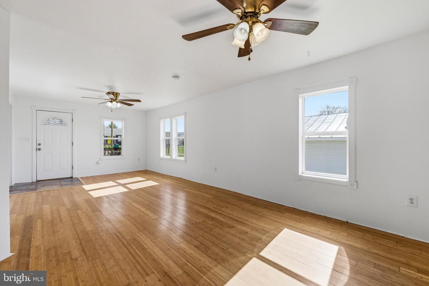 514 Luray Avenue photo 5