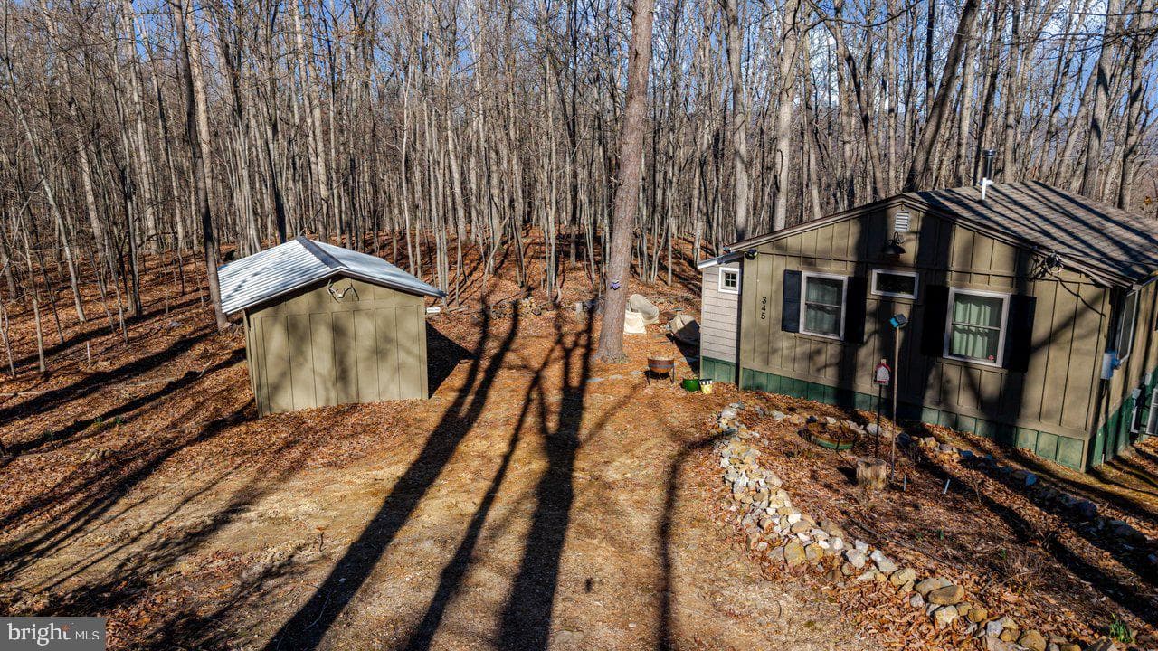 345 Wildwood Lane photo 42