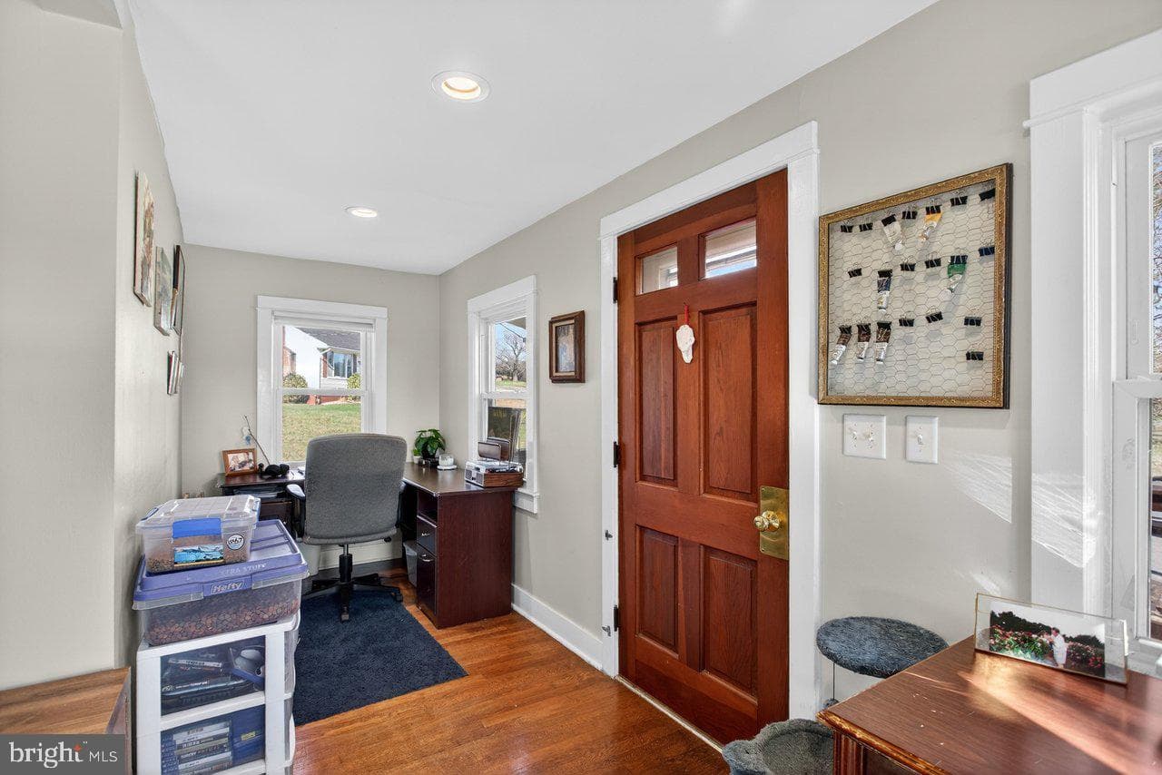 82 Rosser Drive photo 9