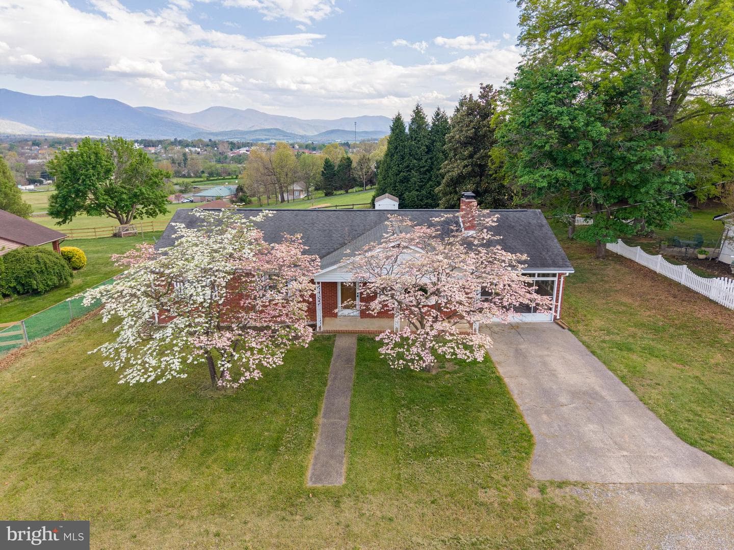 25 Woodland Park Drive photo 62