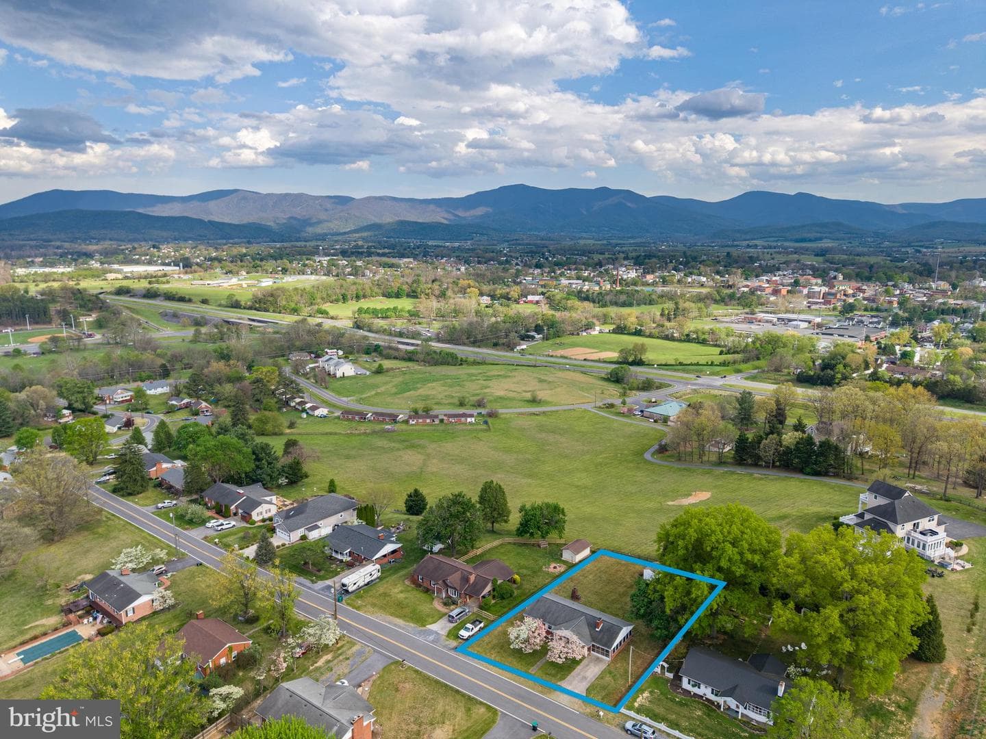 25 Woodland Park Drive photo 68