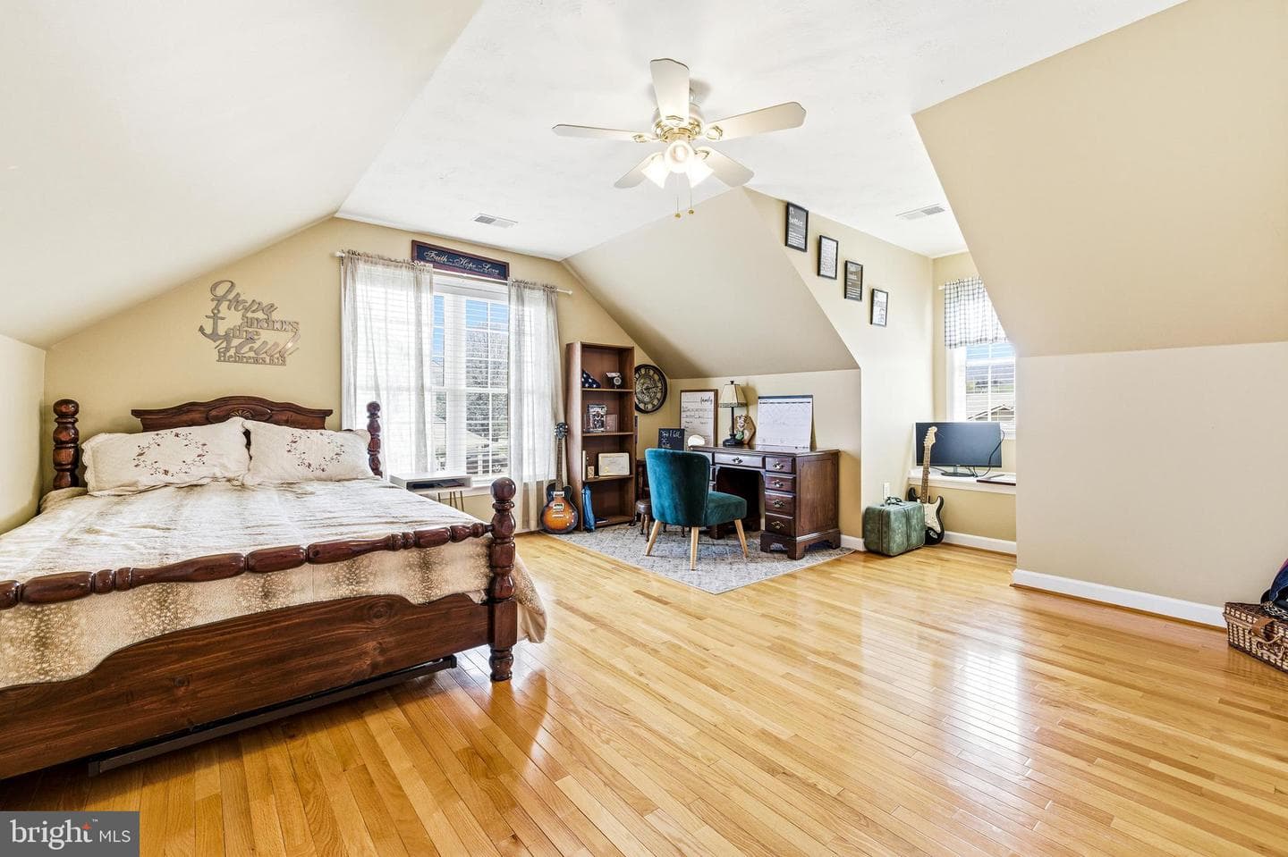 154 W Wanda Street photo 24