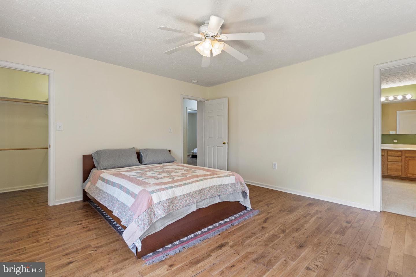 5 Hite Court photo 14