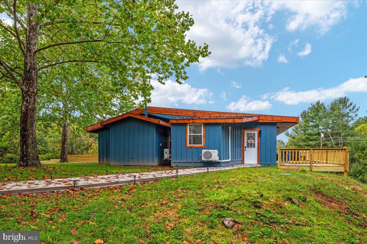 319 Lake Drive photo 36