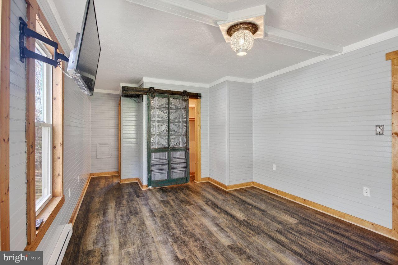 160 Gale Lane photo 20