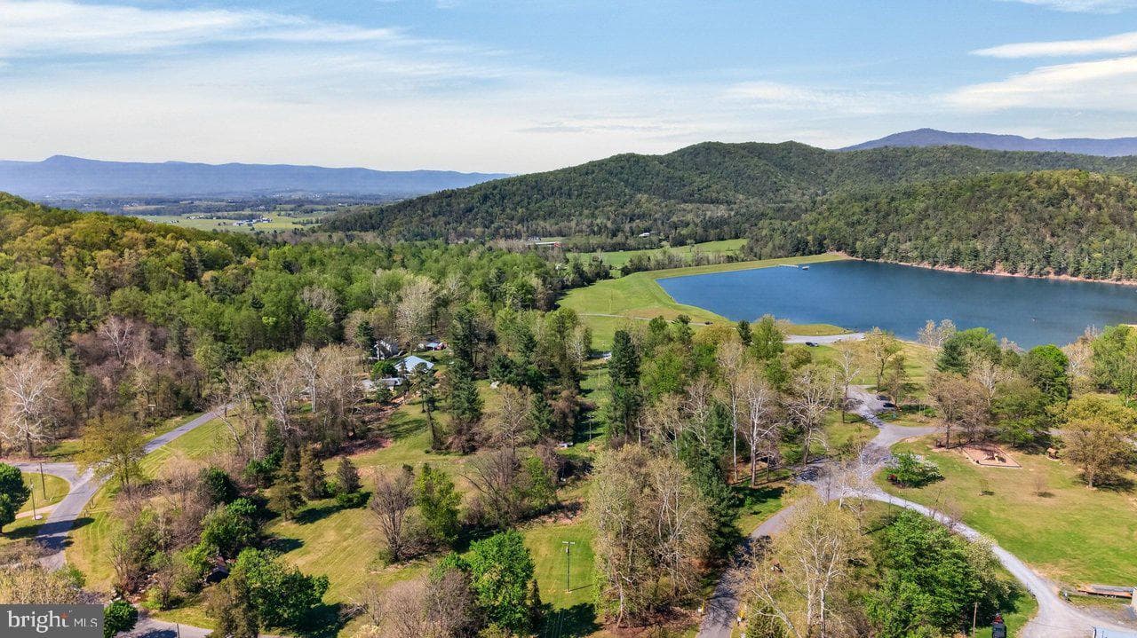 202 Lake Arrowhead Road photo 46