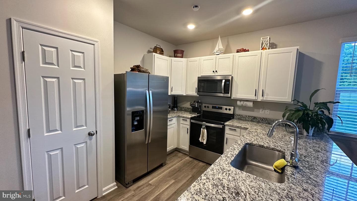 121 Caterpillar Drive photo 8