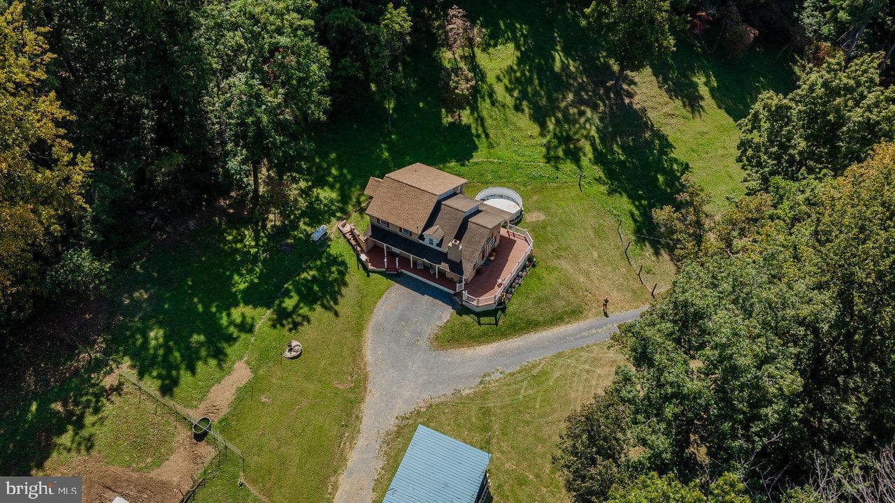 279 Helms Road photo 63