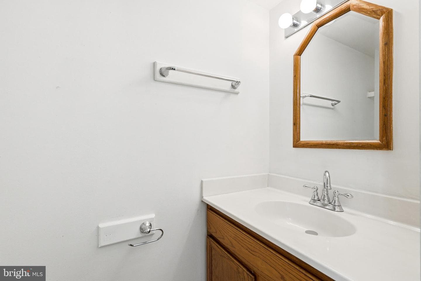 312 Quincy Avenue photo 45