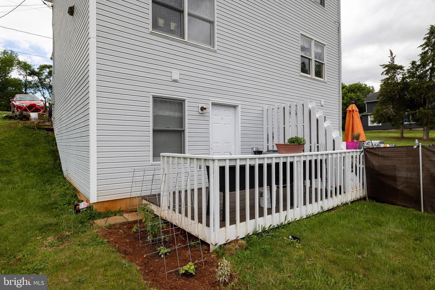 117 Warren Avenue photo 42