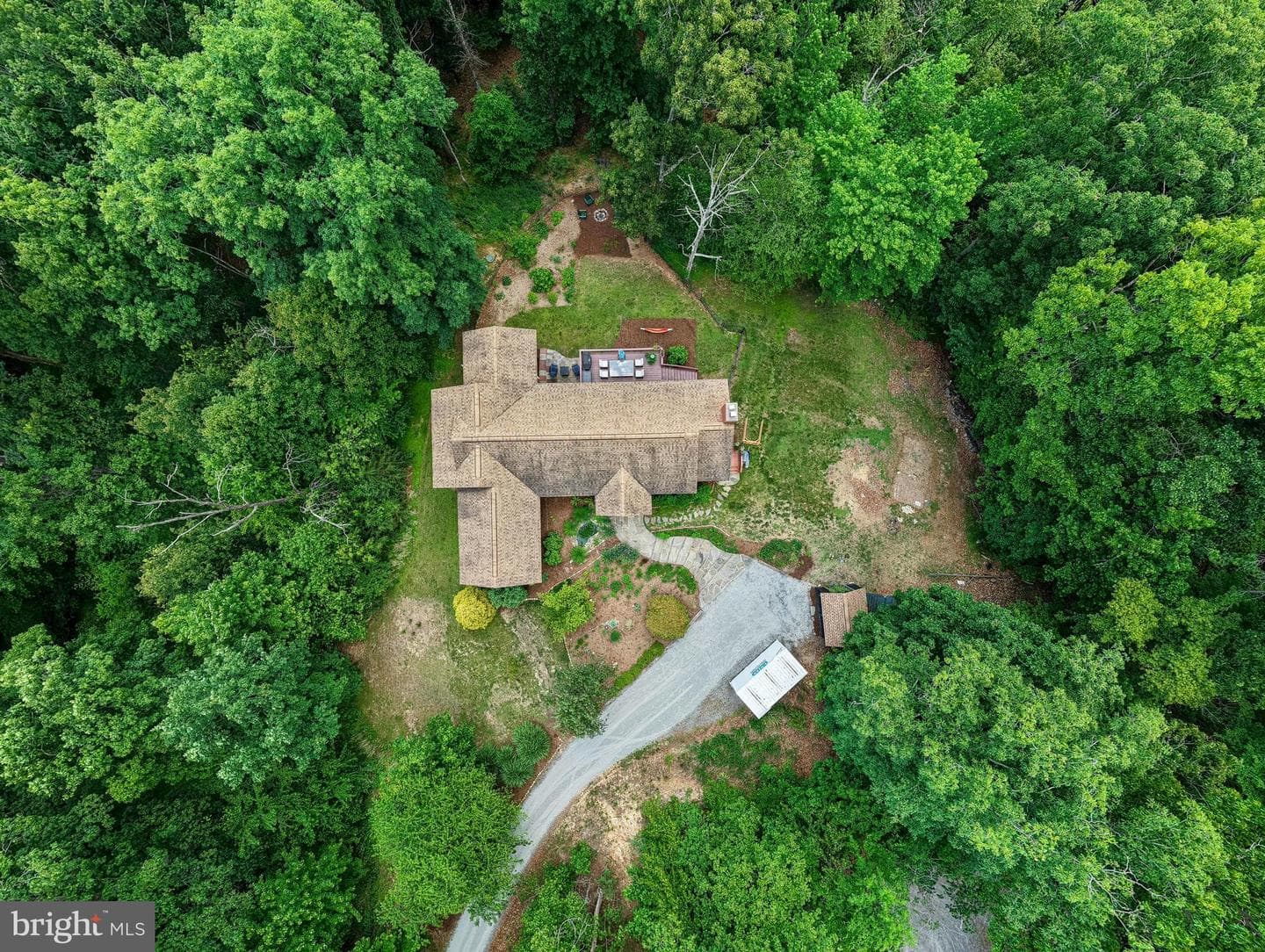 801 Woodside Drive photo 102