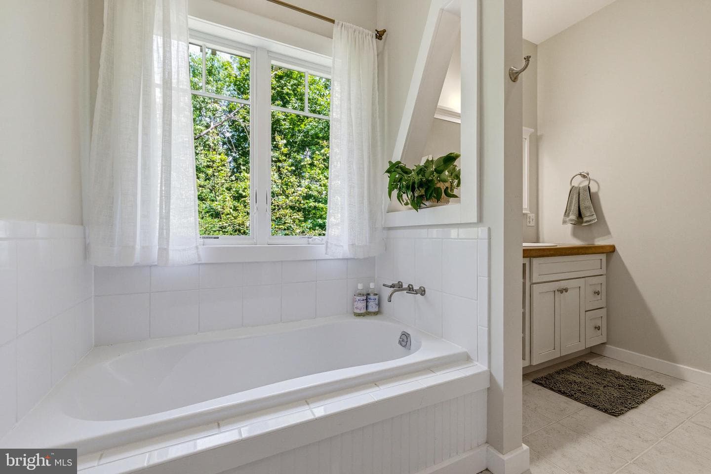 801 Woodside Drive photo 38