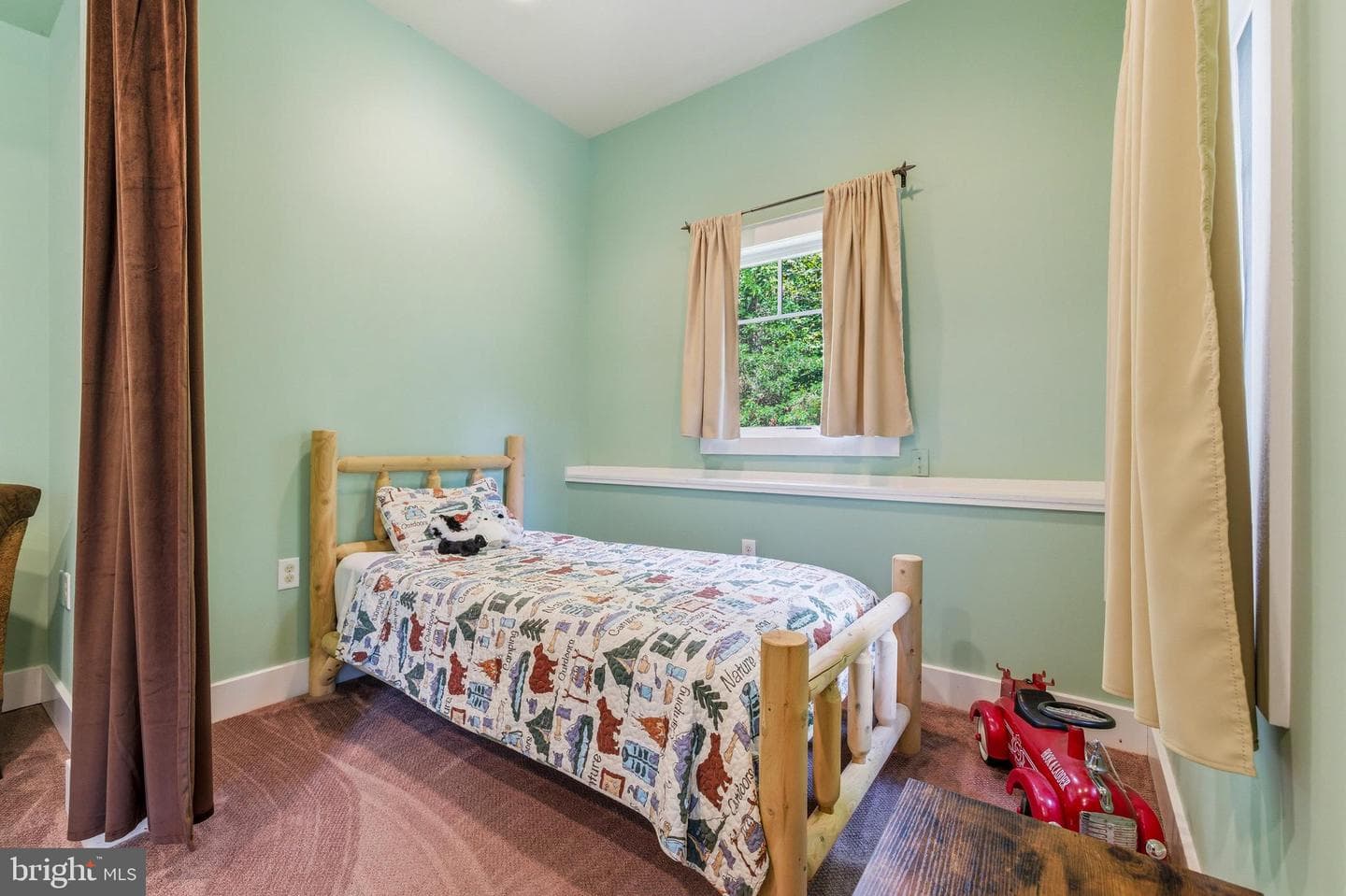 801 Woodside Drive photo 57